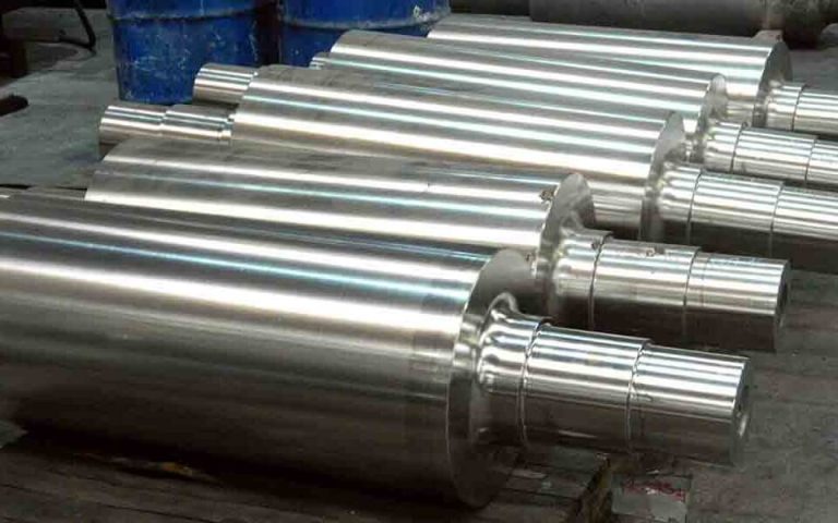 Production process of straightening rollers